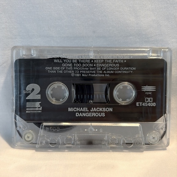 Vintage 90’s Michael Jackson Dangerous Cassette Tape 1991 Epic Records - Picture 3 of 5
